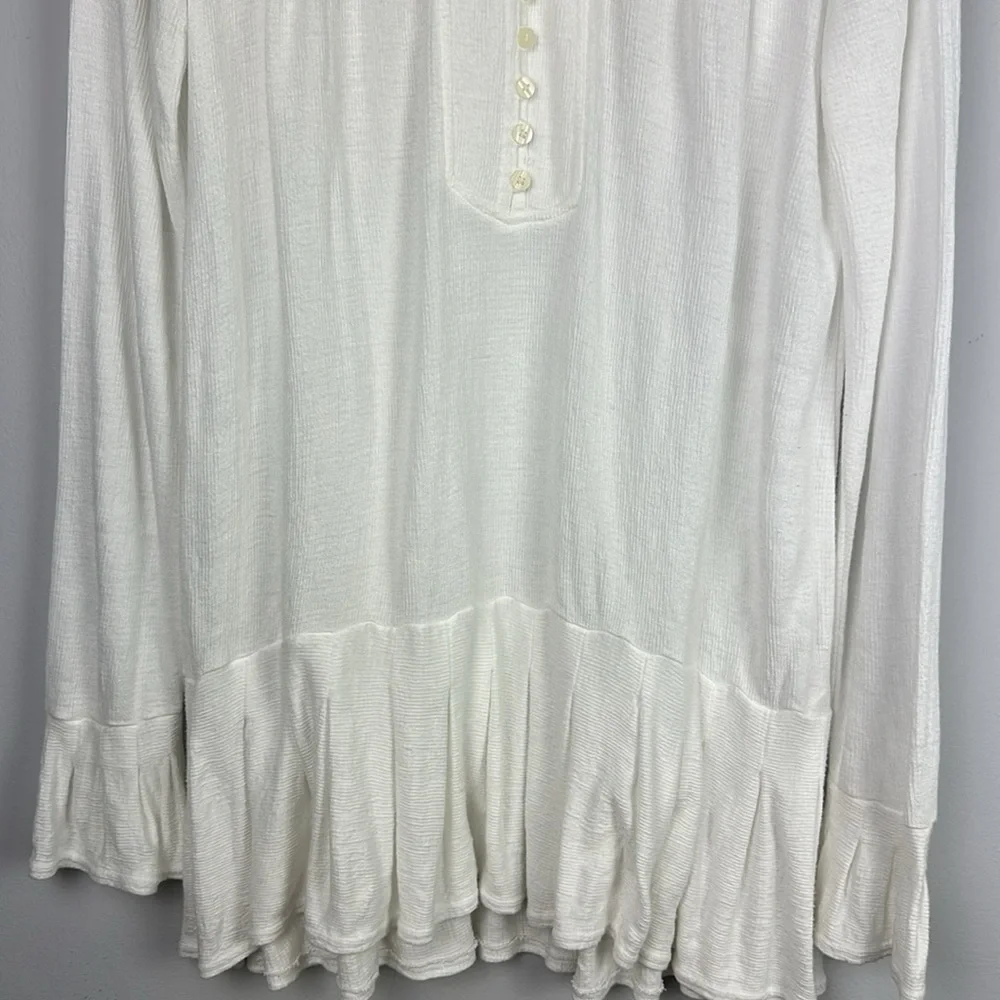 Free People Your Girl White Flounce Hem Textured Tunic Top Size S Mini Dress